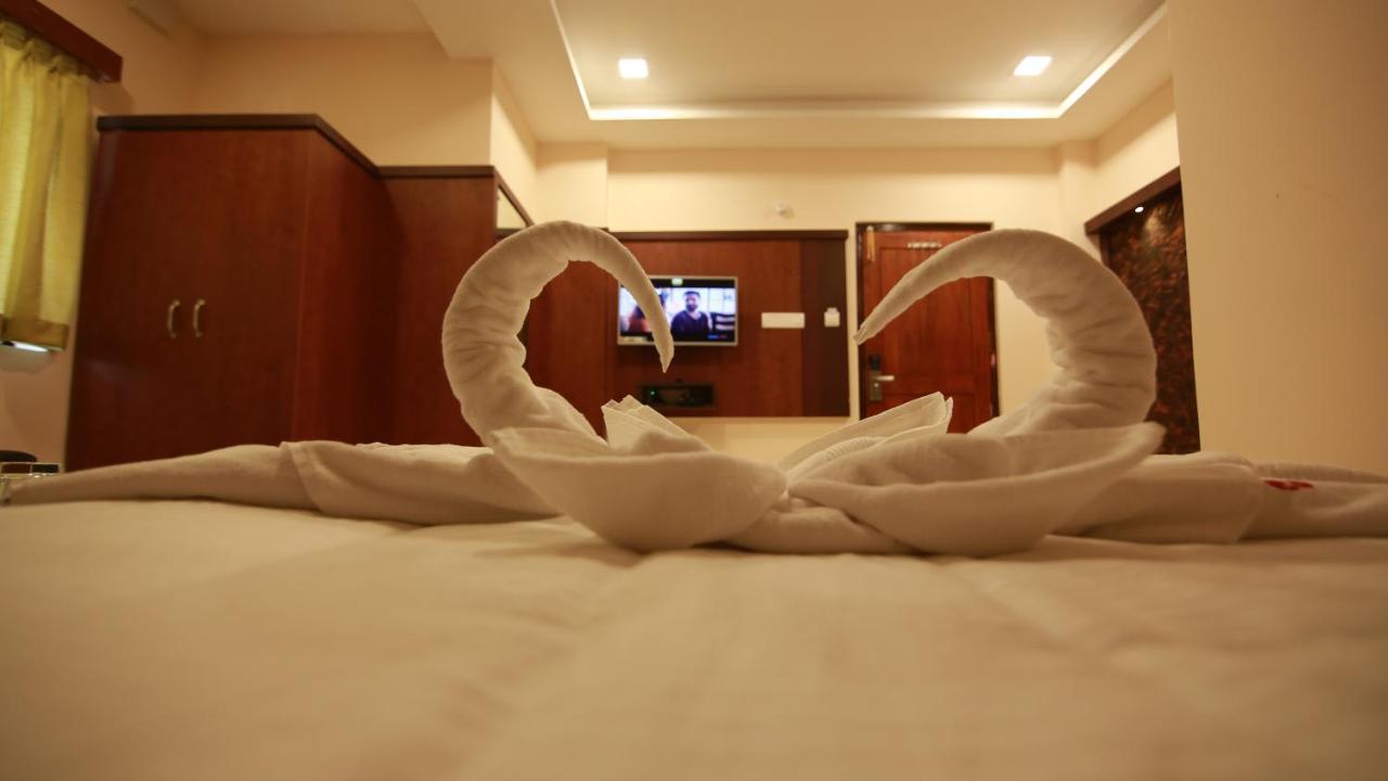 Hotel Apple Suites 벵갈루루 외부 사진