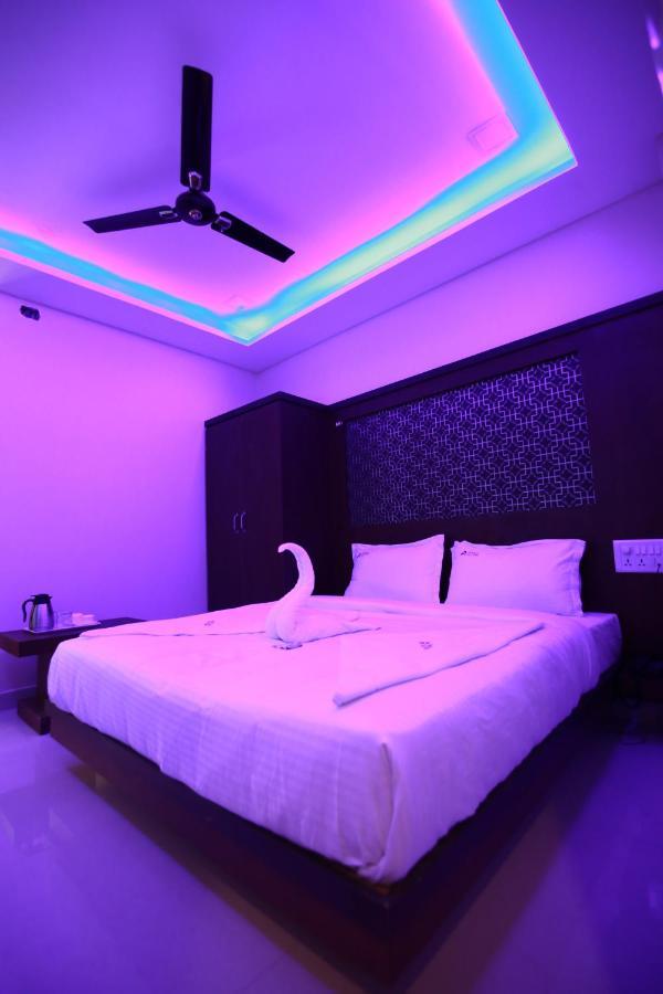 Hotel Apple Suites 벵갈루루 외부 사진