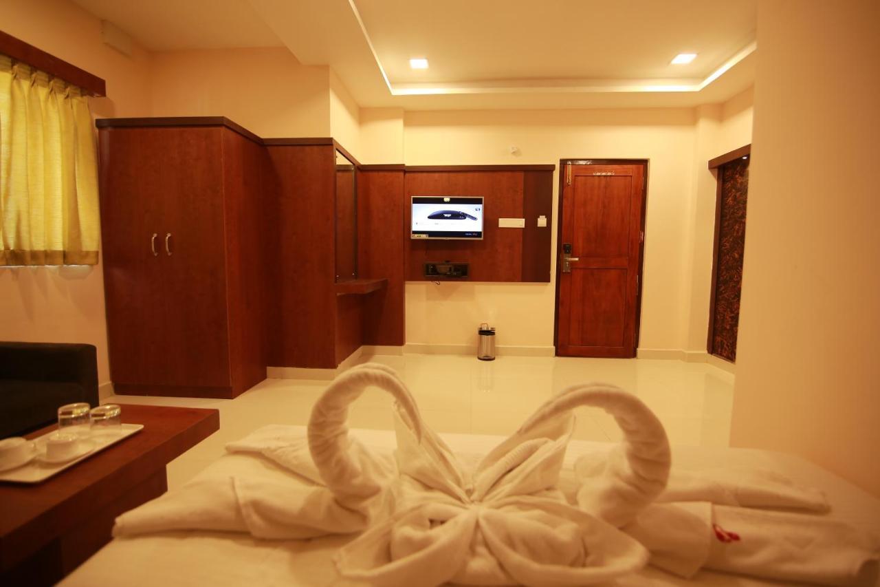 Hotel Apple Suites 벵갈루루 외부 사진